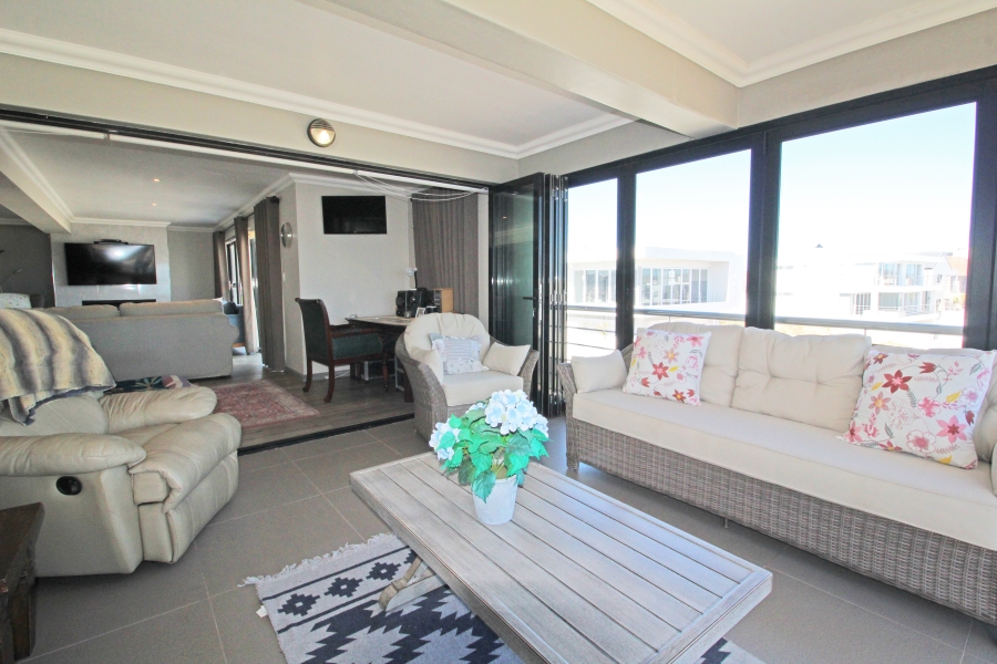 4 Bedroom Property for Sale in Calypso Beach Western Cape